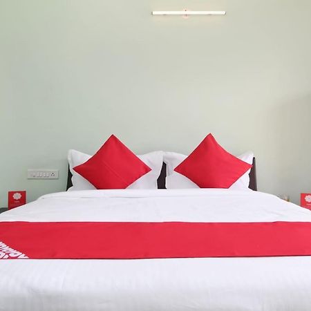 Hotel Nandanvan By Royal Stay ロナバラ エクステリア 写真