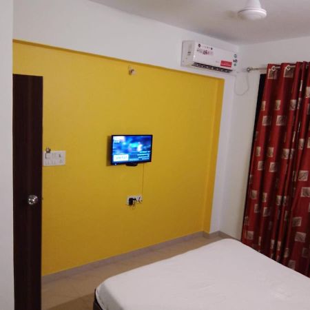 Hotel Nandanvan By Royal Stay ロナバラ エクステリア 写真