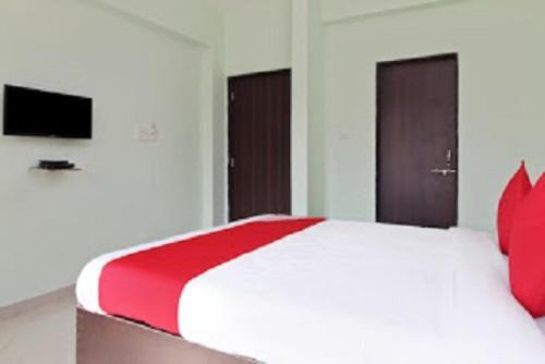 Hotel Nandanvan By Royal Stay ロナバラ エクステリア 写真
